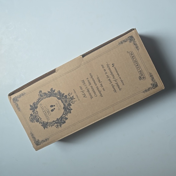 Vintage Boyds Collection Doll Danielle  14" Porcelain #4828 - Picture 5 of 7